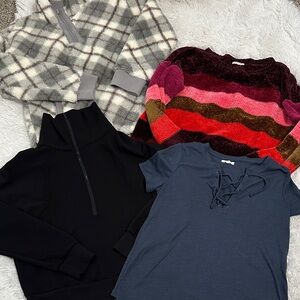 🦒 Bundle of 4 Maurices Tops/Sweaters/Sweatshirts Size M/L